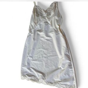 Vintage Cream Lace Slip Dress with Adjustable Straps Lingerie Small*